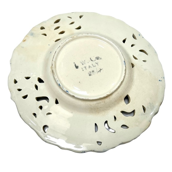 ITALIAN WHITE W/BLUE FLOWERS CERAMIC DECORATIVE PLATE - Picture 6 of 15